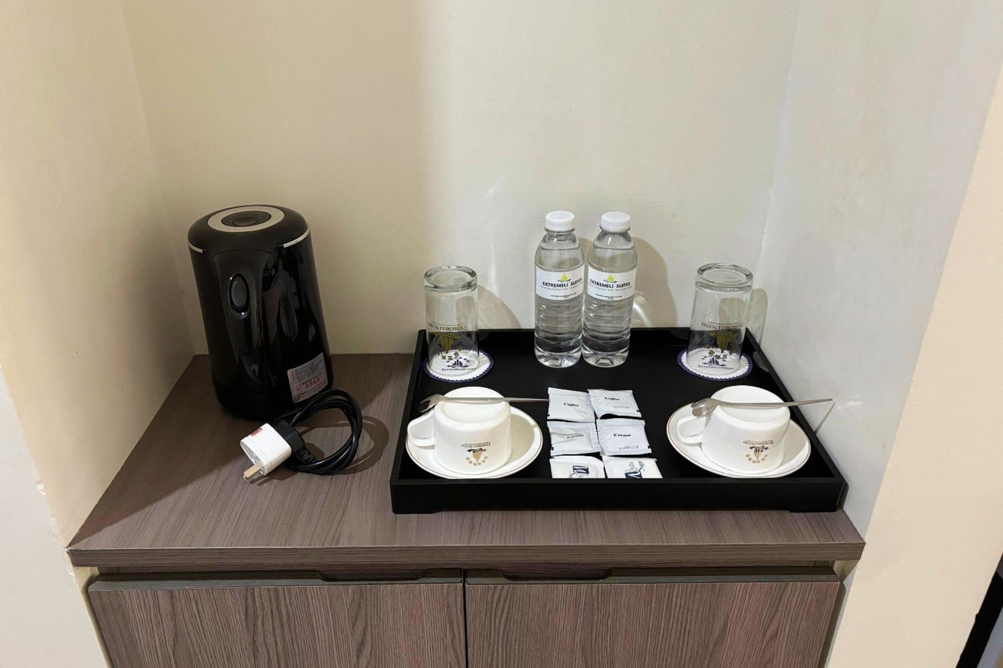 Extremeli Suites Manila Powered By Cocotel Camera foto